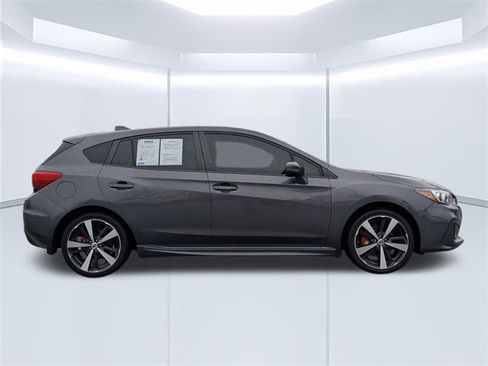 Used 2018 Subaru Impreza 2.0i Sport image 3