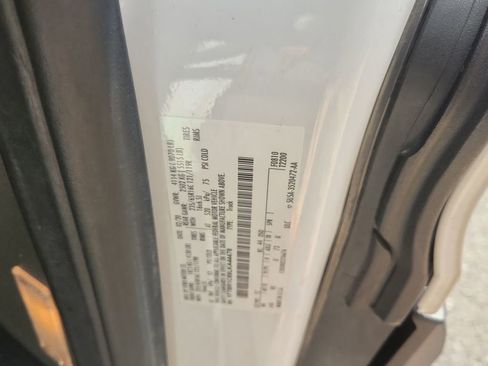 Used 2020 Ford Transit 250 Medium Roof w/ Load Area Protection Package image 22