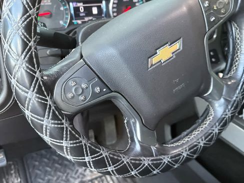 Used 2019 Chevrolet Silverado 2500 LTZ w/ Duramax Plus Package image 13