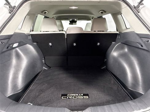 Certified 2024 Toyota Corolla Cross L FWD image 34