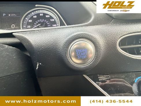 Used 2022 Hyundai Sonata SEL image 17