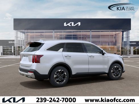 New 2026 Kia Sorento S FWD image 6