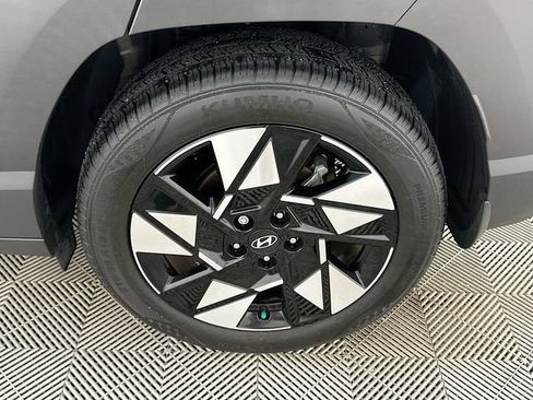 Used 2024 Hyundai Kona SEL w/ Convenience Package FWD image 22