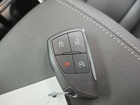 New 2026 GMC Canyon Elevation w/ Convenience Package image 36