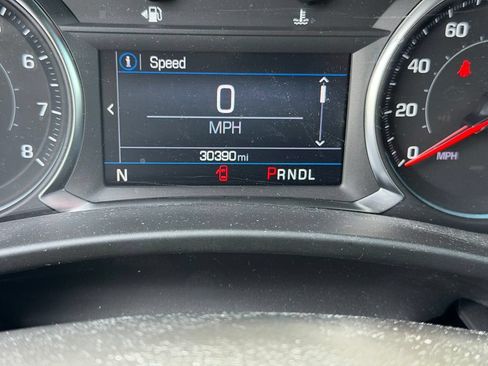 Used 2024 Chevrolet Equinox RS FWD image 6