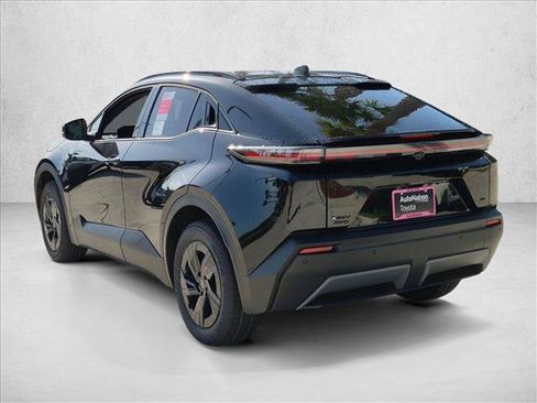 New 2026 Toyota C-HR AWD/4WD image 8