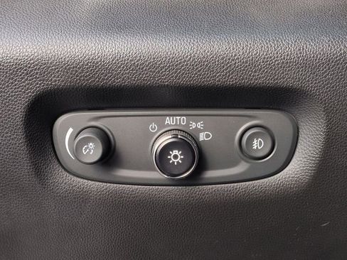 Used 2020 Chevrolet Traverse Premier w/ Redline Edition image 15