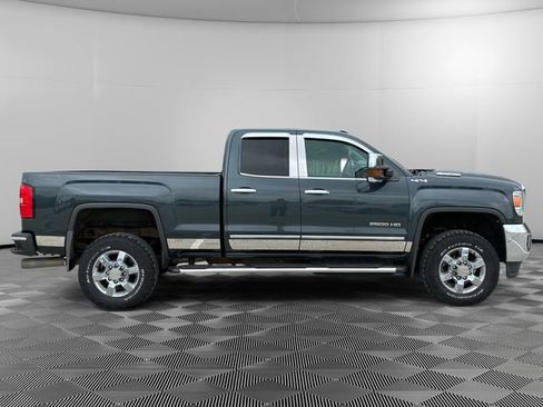 Used 2018 GMC Sierra 2500 SLT AWD/4WD image 6