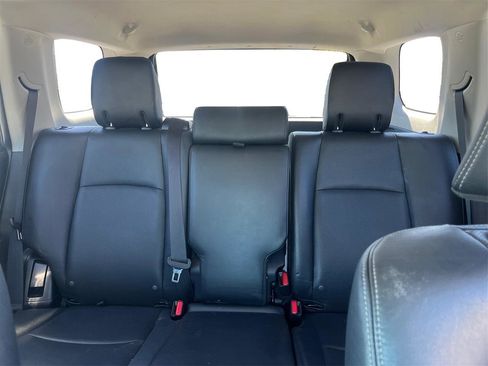 Used 2019 Toyota 4Runner Limited AWD/4WD image 15