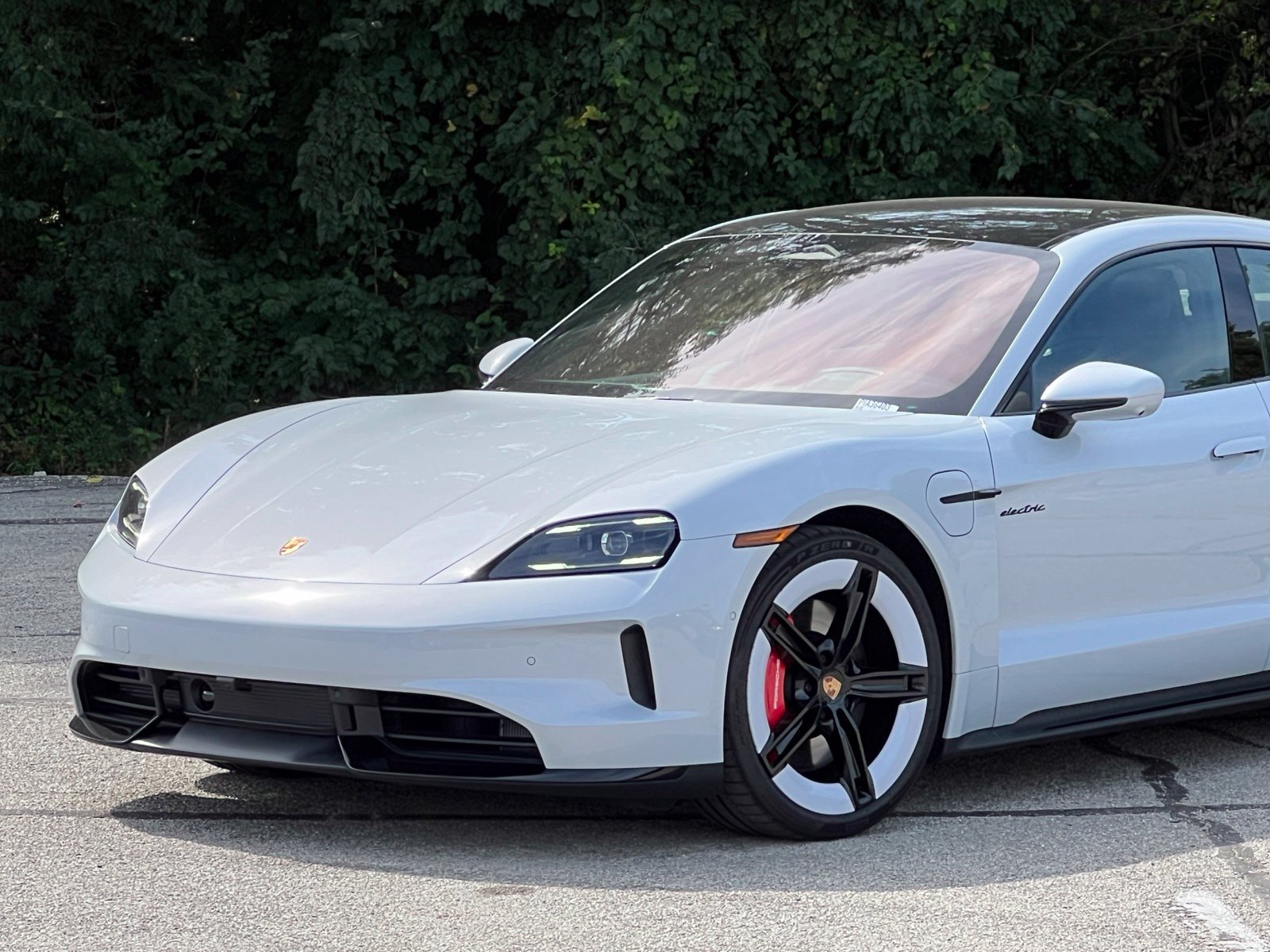 New 2026 Porsche Taycan GTS AWD/4WD image 12