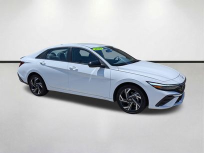 Used 2025 Hyundai Elantra SEL