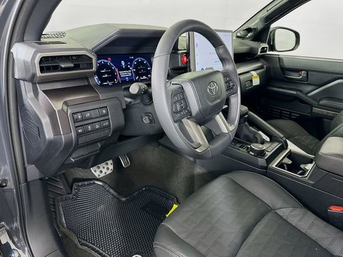 Used 2025 Toyota 4Runner TRD Sport Premium image 9