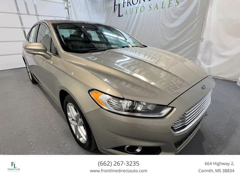 Used 2016 Ford Fusion SE w/ Equipment Group 202A FWD image 1