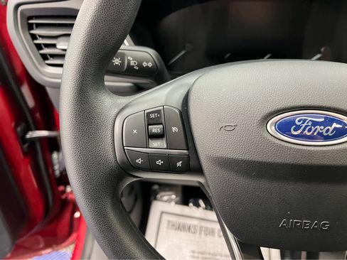 Used 2020 Ford Escape SE image 20