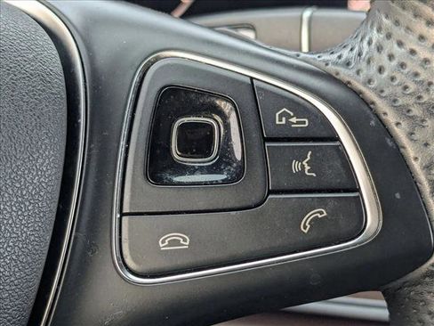 Used 2018 Mercedes-Benz E 300 E 300 image 8