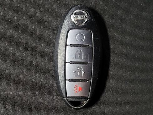 Used 2017 Nissan Murano SV AWD/4WD image 32