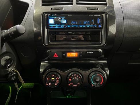 Used 2009 Scion xD image 16