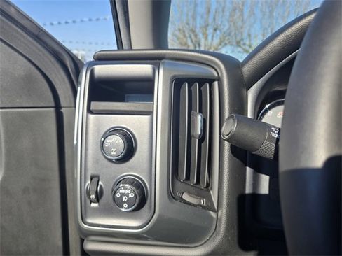 Used 2017 Chevrolet Silverado 1500 LT w/ All Star Edition image 20