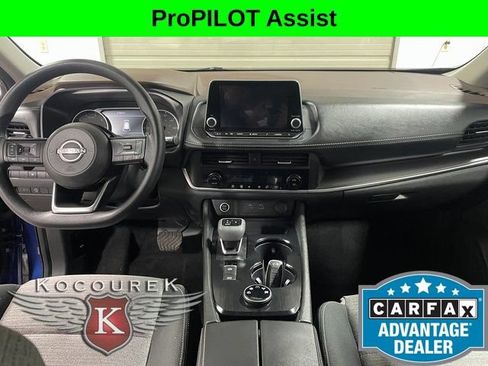 Used 2023 Nissan Rogue SV AWD/4WD image 13