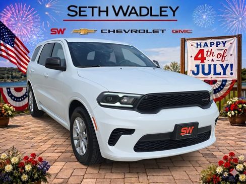 Used 2025 Dodge Durango GT RWD image 1