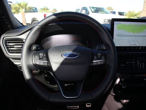 Certified 2023 Ford Escape ST-Line w/ Tech Pack #1 FWD image 16