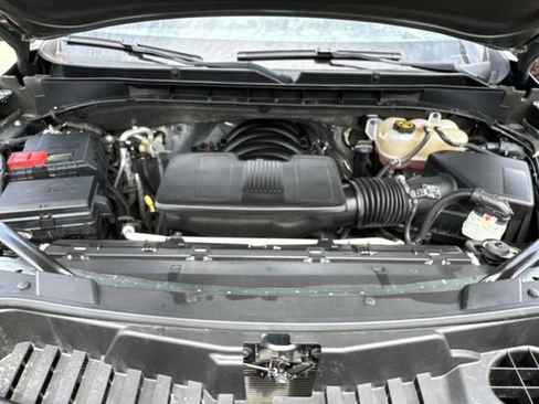 Used 2023 Cadillac Escalade Sport Platinum w/ LPO, ONYX Package AWD/4WD image 8