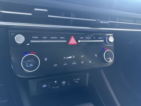 Used 2025 Hyundai Tucson SEL FWD image 20