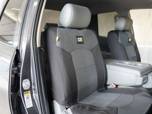 Used 2012 Toyota Tundra 4x4 Double Cab w/ Tow Pkg image 28