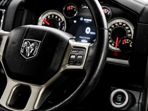 Used 2015 RAM 1500 Laramie w/ Convenience Group AWD/4WD image 25