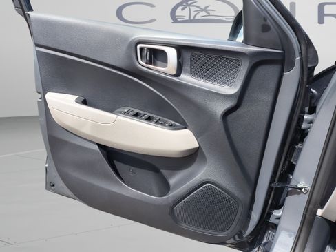 New 2026 Hyundai Venue SEL FWD image 22