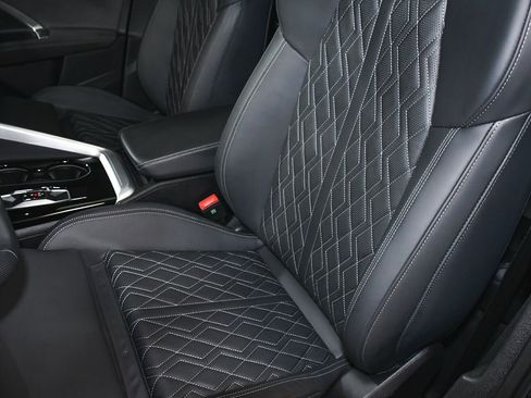 Used 2025 Audi SQ5 Premium Plus w/ Premium Plus Package AWD/4WD image 56