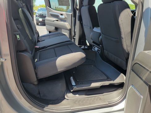 Used 2024 Chevrolet Silverado 1500 LT w/ Protection Package RWD image 34
