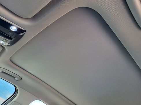 Used 2024 Kia Sorento SX image 22