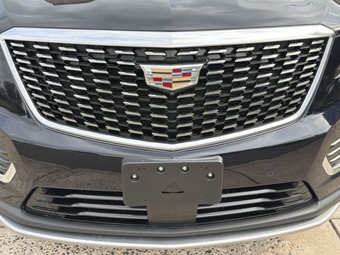 Used 2022 Cadillac XT5 Premium Luxury w/ Technology Package AWD/4WD image 15