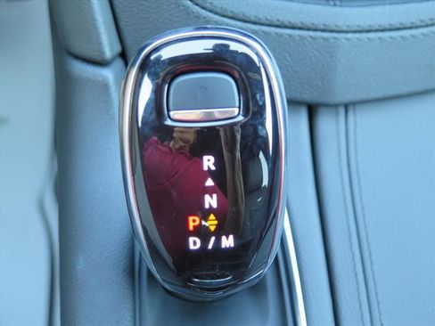 Used 2025 Cadillac XT5 Premium Luxury image 20