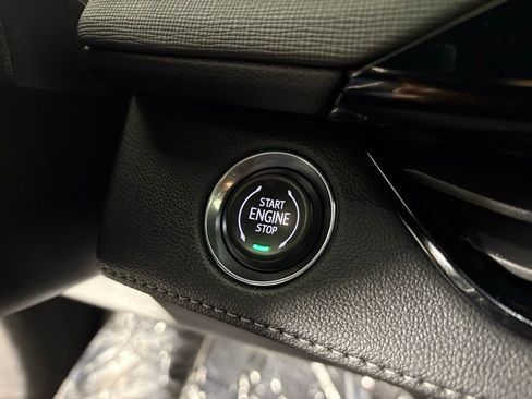 Used 2025 Buick Enclave Preferred image 23