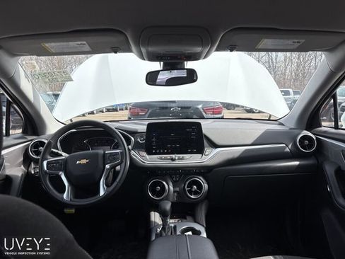 Used 2024 Chevrolet Blazer LT w/ Convenience Package image 8