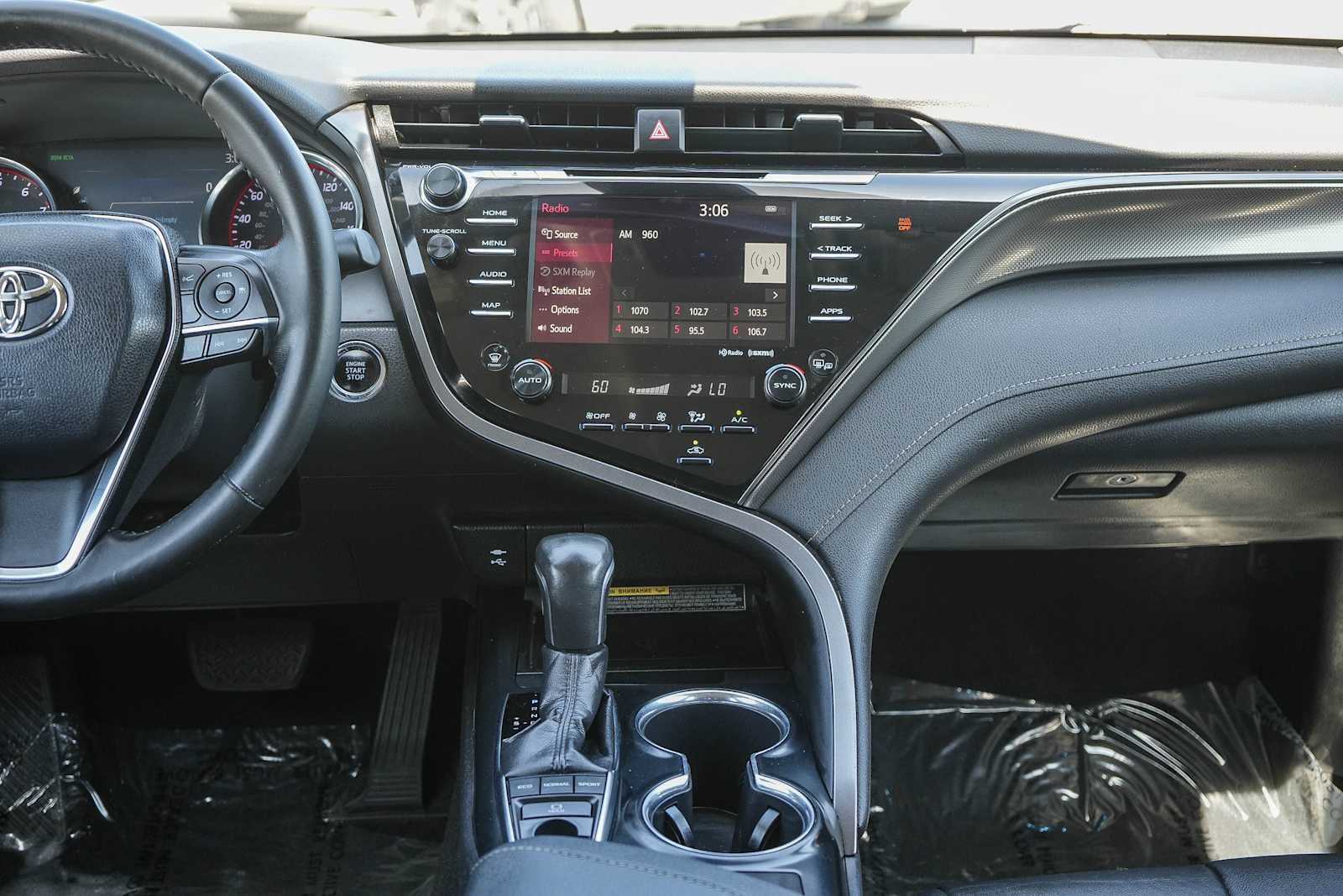 Used 2019 Toyota Camry XSE w/ Carpet Mat Package FWD image 13