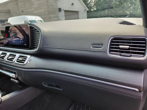 Used 2024 Mercedes-Benz GLE 350 4MATIC image 14