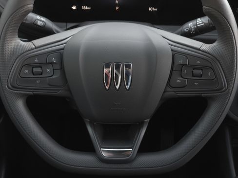 New 2026 Buick Envista Preferred image 22