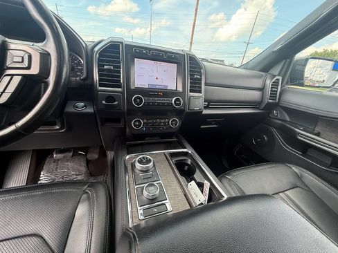 Used 2021 Ford Expedition Max Limited AWD/4WD image 15