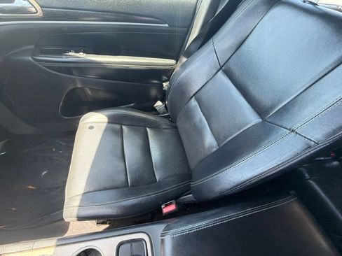 Used 2016 Jeep Grand Cherokee Limited w/ Luxury Group II AWD/4WD image 33