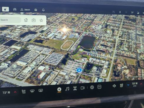 Used 2023 Rivian R1T Adventure image 22