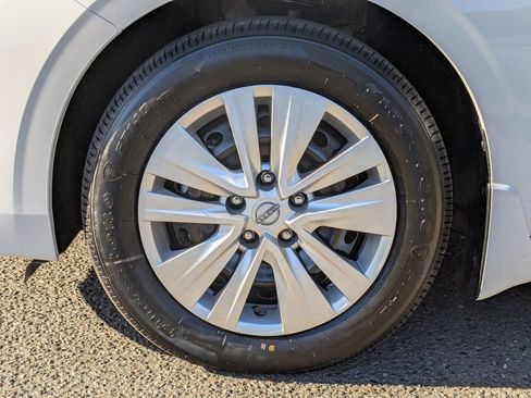 New 2025 Nissan Sentra S image 9