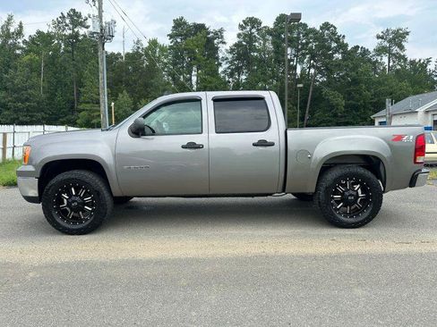 Used 2013 GMC Sierra 1500 SLE w/ Power Tech Package AWD/4WD image 4