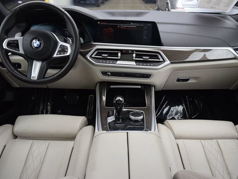 Used 2023 BMW X5 xDrive40i w/ M Sport Package AWD/4WD image 20