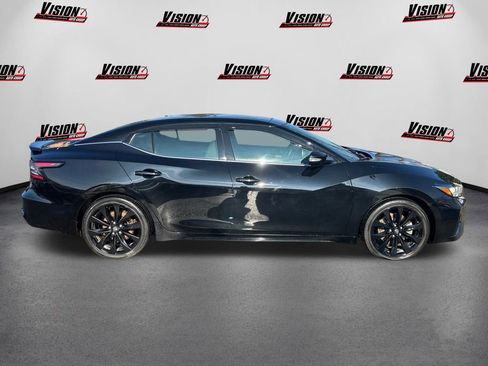 Used 2019 Nissan Maxima SR w/ Premium Package image 4