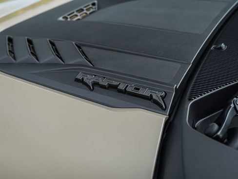 New 2026 Ford Bronco Raptor w/ Interior Carbon Fiber Pack AWD/4WD image 10
