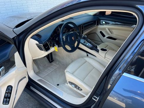 Used 2010 Porsche Panamera Turbo AWD/4WD image 19