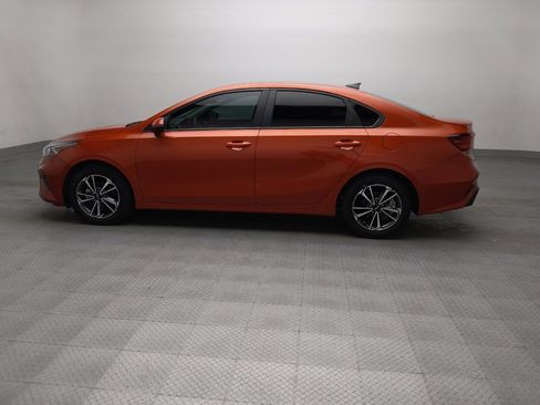 Used 2023 Kia Forte LXS w/ LXS Technology Package FWD image 3
